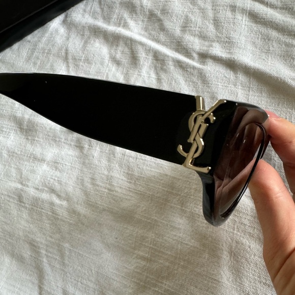 Saint Laurent black SL M94 sunglasses - Picture 5 of 7